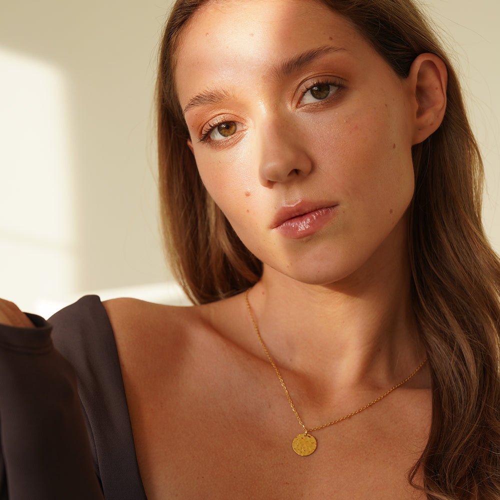 Circle Necklace - Engraving (Gold)
