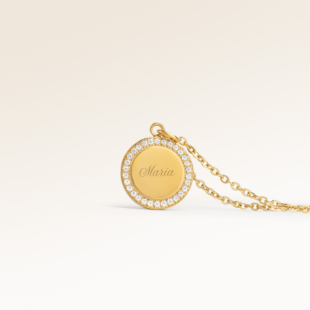 Round Necklace with Zirconia Edge – Engraving (Gold)
