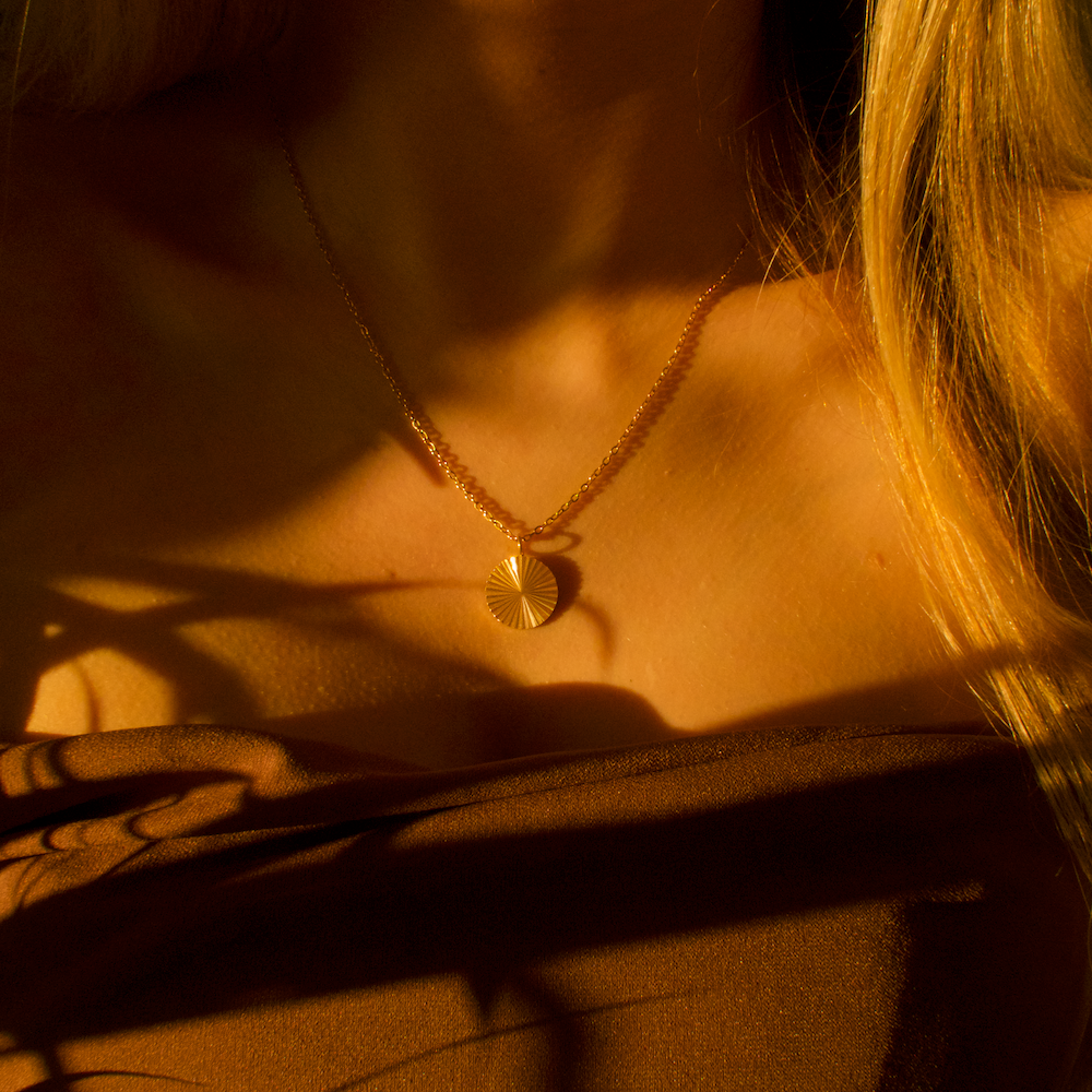 Soleil Heart-Shaped Necklace - Engraving (Gold)